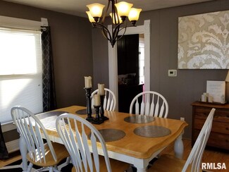 325 Payson St, Kewanee, IL 61443