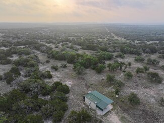 220 Rattlesnake Rd, Mountain Home, TX 76849