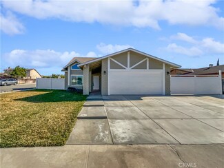 7571 Maloof Ave, Fontana, CA 92336