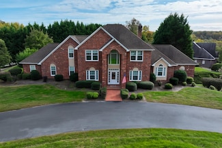 111 Walden Ct, Danville, VA 24541