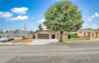 2933 E Levelglen Dr, West Covina, CA 91792