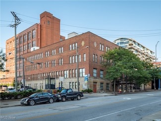 1133 W 9th St Unit 306, Cleveland, OH 44113