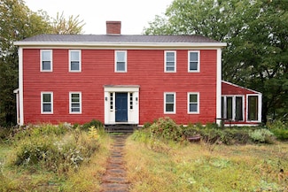 32 Mountain Camp Rd, Round Top, NY 12473