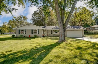 2834 Cumberland Dr, Springfield, OH 45506