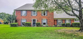 1105 Winrose Dr, Collierville, TN 38017
