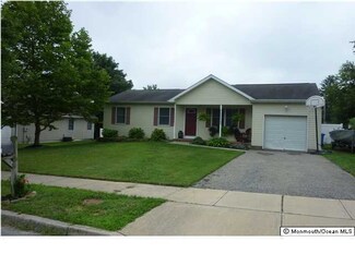 7 Cedar Hill Dr, West Creek, NJ 08092
