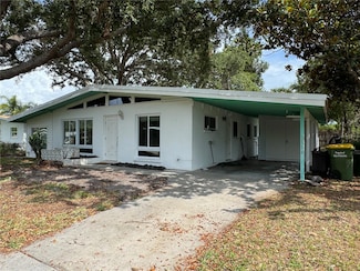 2934 Bay St, Sarasota, FL 34237