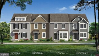 26 Needle Ct, Bunker Hill, WV 25413