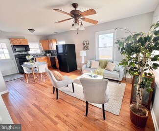 7726 N Cove Rd, Sparrows Point, MD 21219