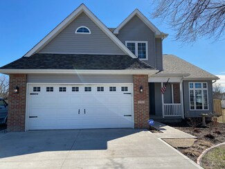 5761 Dry Gulch Turn Ct, Terre Haute, IN 47805