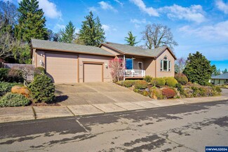 542 Anderson Dr, Silverton, OR 97381
