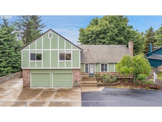 12143 SE Niklas Ln, Happy Valley, OR 97086