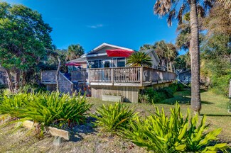 614 E Arctic Ave, Folly Beach, SC 29439