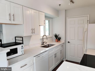 1504 Lincoln Way Unit 305, McLean, VA 22102