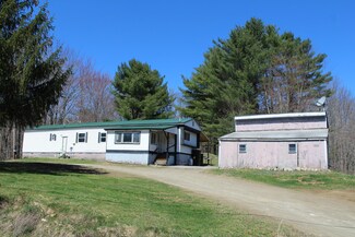 1363 Lewiston Rd, Litchfield, ME 04350