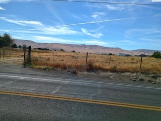 176523 Old Inland Empire Hwy, Prosser, WA 99350