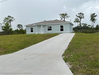 1414 Bittersweet St, Lake Placid, FL 33852