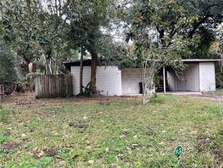 2903 NE 10th Dr, Gainesville, FL 32609