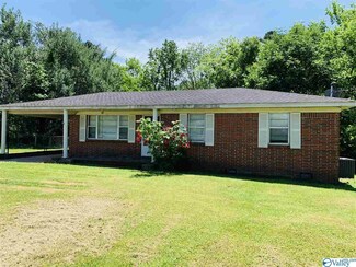 11967 Union Grove Rd, Union Grove, AL 35175