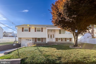 868 Pine Hill Ave, Philadelphia, PA 19115