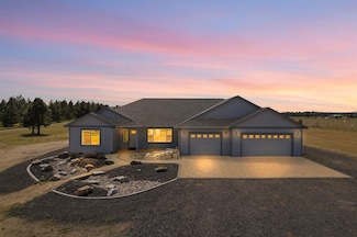 27907 N Bruce Rd, Chattaroy, WA 99003