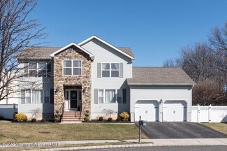 35 Sally St, Howell, NJ 07731