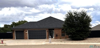 2217 Jadyn Ln, Clovis, NM 88101