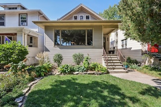 1103 S Clinton Ave, Oak Park, IL 60304