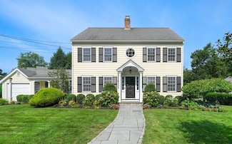 51 Meadowbrook Rd, Needham, MA 02492
