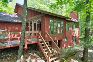 9739 Lee Lake Rd, Hazelhurst, WI 54531