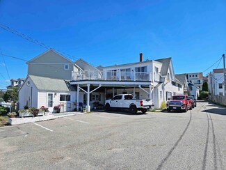 518 Ocean Blvd, Hampton, NH 03842