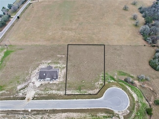 10709 Little Farm Rd, College Station, TX 77845