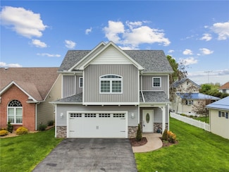 242 Plum St, Ligonier, PA 15658