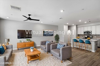 1823 E Chelsea Ln Unit 106, Gilbert, AZ 85295