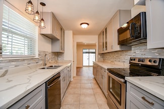 500 N Post Oak Ln, Houston, TX 77024