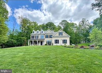 91 Woodland Dr, Honey Brook, PA 19344