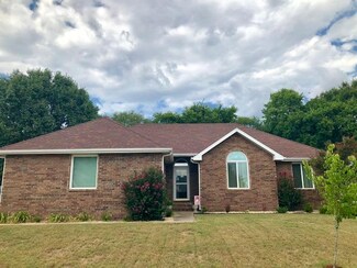 3351 E Lark St, Springfield, MO 65804