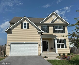 18110 Demon Deacon Ct, Hagerstown, MD 21740