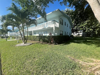 105 Oakridge I, Deerfield Beach, FL 33442