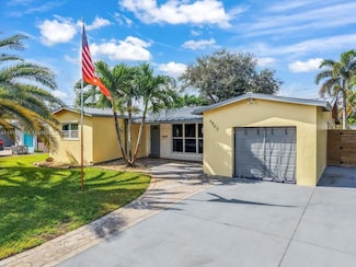 4903 SW 90th Terrace, Cooper City, FL 33328