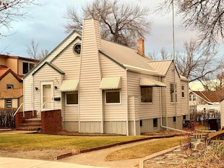 733 1st St N, Shelby, MT 59474