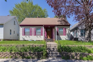 1135 Magnolia Ave E, Saint Paul, MN 55106