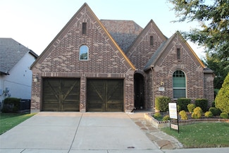 867 Forest St, Aubrey, TX 76227