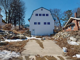 239 Penobscot St, Rumford, ME 04276