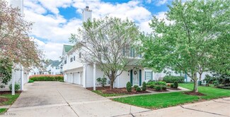 332 Vista Cir Unit 50A, North Olmsted, OH 44070