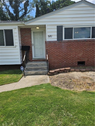 581 Lavender Ln, Virginia Beach, VA 23462