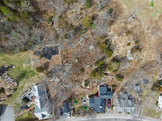 166 Hull St, Hingham, MA 02043