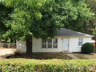 2562 12th Ave SW, Hickory, NC 28602