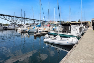 1101 N Northlake Way Unit 41, Seattle, WA 98103