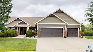 1529 Windermere Way, Brookings, SD 57006